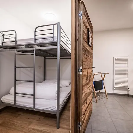 Les Soldannelles Batiment 2 Le B04 아파트