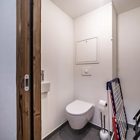 Les Soldannelles Batiment 2 Le B04 아파트